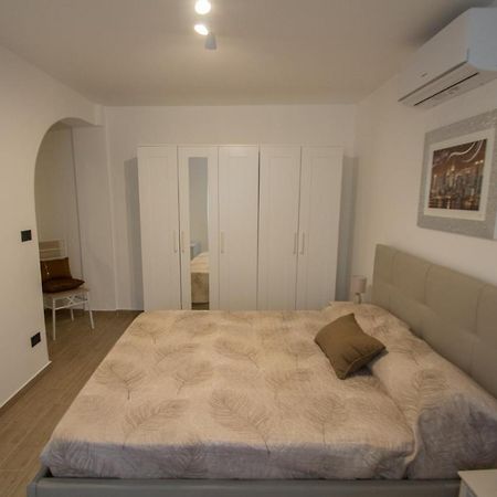 Appartamento A 90 Metri Dal Mare Varazze Exterior photo